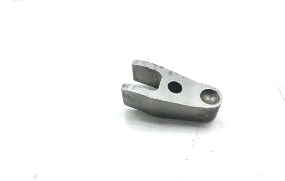 Mercedes-Benz CLK A209 C209 Fuel Injector clamp holder