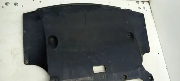 BMW 5 E60 E61 Engine splash shield/under tray 7173877