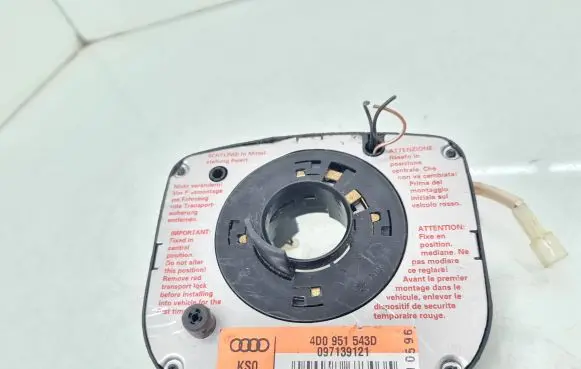 Audi A4 S4 B5 8D Airbag slip ring squib (SRS ring) 4D0951543D 097139121