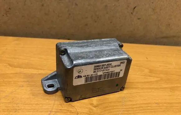 Honda Accord ESP acceleration yaw rate sensor 39960SEF0030 06211701144