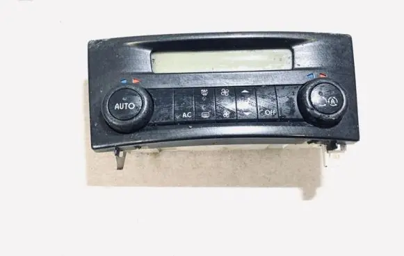 Renault Laguna II Climate control unit 8200181132 52485201