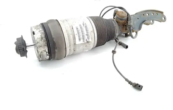 Volkswagen Touareg I Front air suspension shock absorber 7L6412021AG