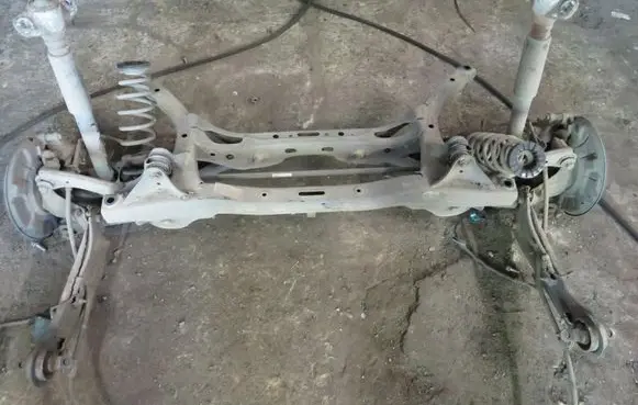 Hyundai i30 Rear axle beam with reductor GMAUTO4574097