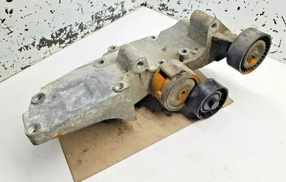 Ford Mondeo MK IV Generator/alternator bracket 7G9Q10K018AA nr4202