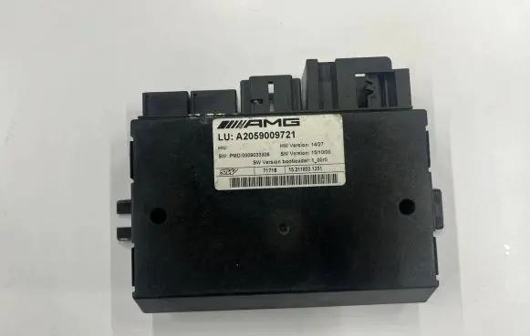 Mercedes-Benz C W205 Tow bar trailer control unit/module A2059009721
