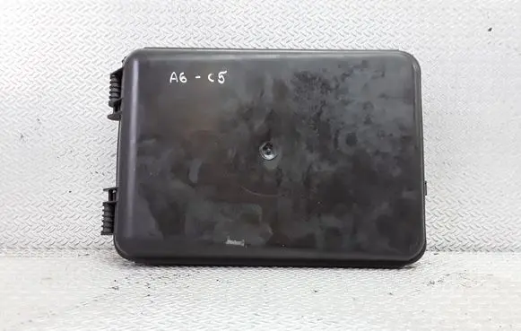 Audi A6 S6 C5 4B Fuse box set 8D0927355A