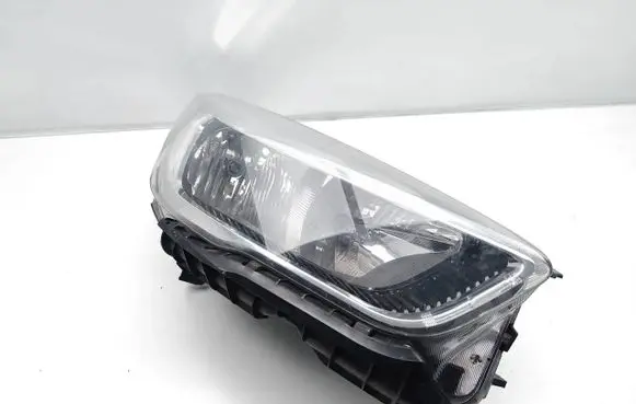 Ford Kuga II Headlight/headlamp GV41-13W029-BJ 90156303 GV4113W029BJ