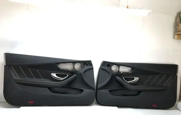 Mercedes-Benz C W205 Front door card panel trim