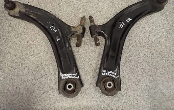 Nissan X-Trail T31 Rear suspension control arm 