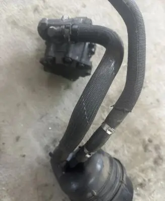 Audi A6 S6 C6 4F Power steering pump