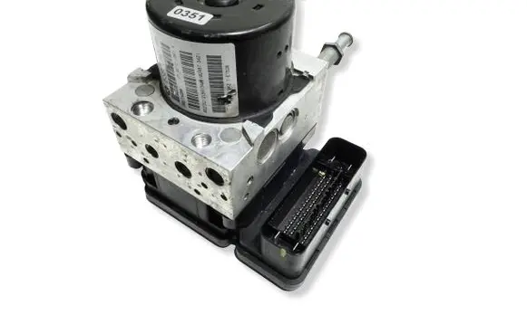 Fiat Freemont ABS Pump P68171433AA 25021219614 3421E152