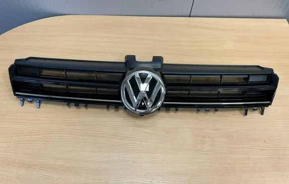Volkswagen Golf VII Front bumper upper radiator grill 5G0853651GZLL 5G0853653C 5G0853665D
