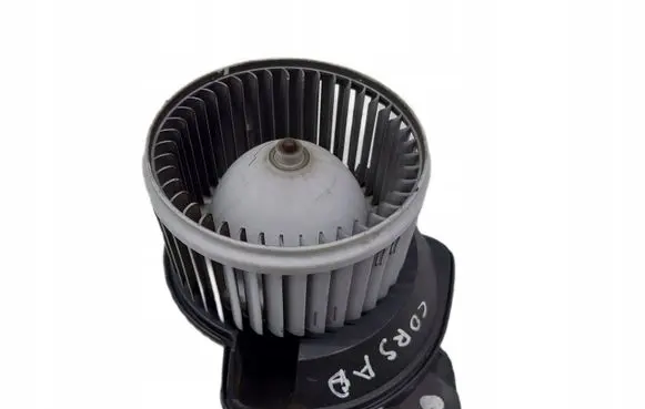 Opel Corsa D Front door blower motor 164230100