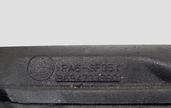 Citroen C4 I Picasso Oil fill pipe 9654733980