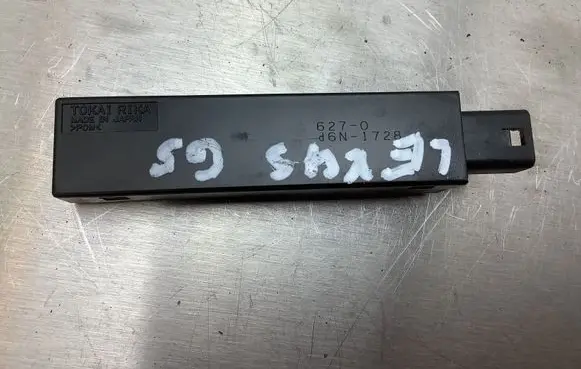 Lexus GS 300 350 430 450H Sensor D6N1728 6270