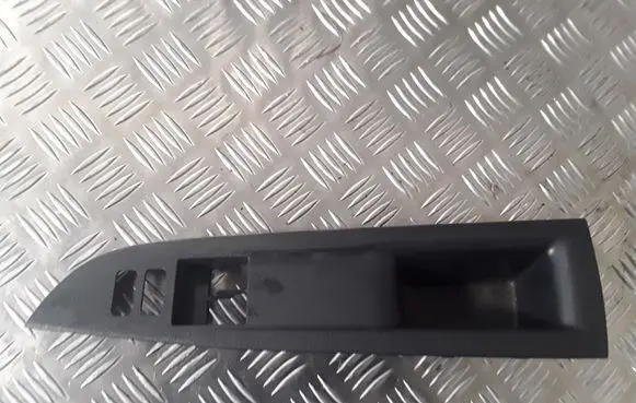 Toyota Verso-S Front door window switch trim 7423252520