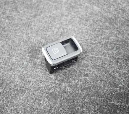 Mercedes-Benz C W204 Electric window control switch A2048055502