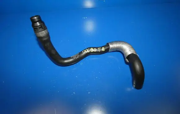 Volvo XC90 Engine coolant pipe/hose 31368146