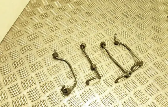 Jaguar X-Type Fuel line pipe