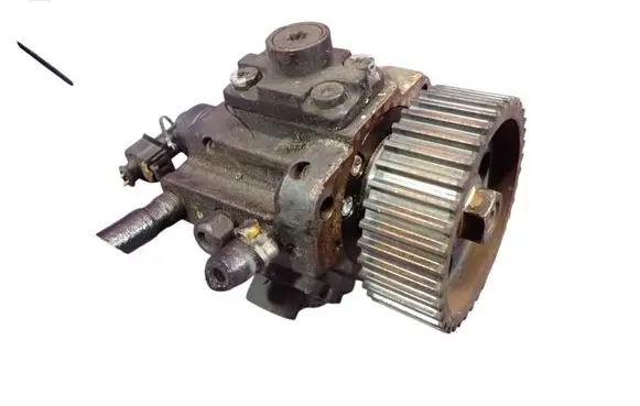 Opel Zafira B Fuel injection high pressure pump 