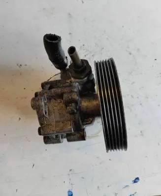 Citroen C5 Power steering pump 9636086580 7617955501