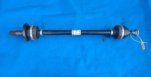 BMW 5 G30 G31 G38 Rear driveshaft 8664049 33208664049