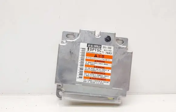 Suzuki Grand Vitara II Airbag control unit/module 3891076K30