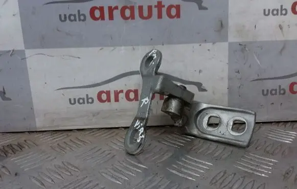 Opel Signum Front door upper hinge