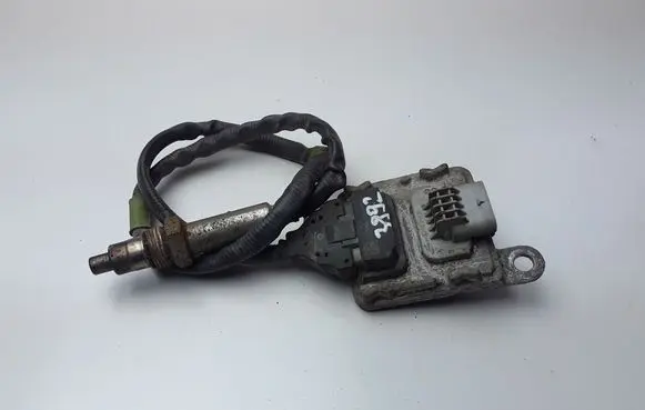 Nissan Navara D23 Lambda probe sensor 227905433R