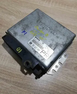 Opel Omega B1 Engine control unit/module ECU 90457097 0261203270