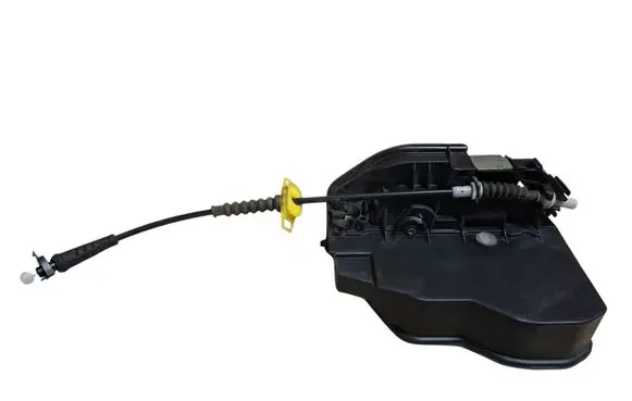 BMW X3 E83 Front door lock 7202143