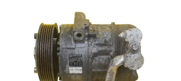 Opel Corsa E Air conditioning (A/C) compressor (pump) 13447214 B13DTR