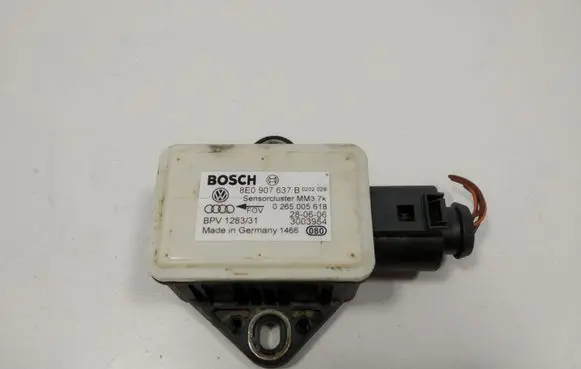Audi A6 S6 C6 4F ESP acceleration yaw rate sensor 8E0907637B 0265005618