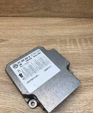 Volkswagen Touran I Airbag control unit/module 1T0909605B 5WK43518