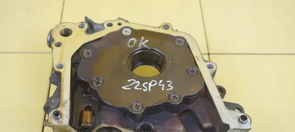 Ford Focus Oil pump BM5G6600FD JQDB