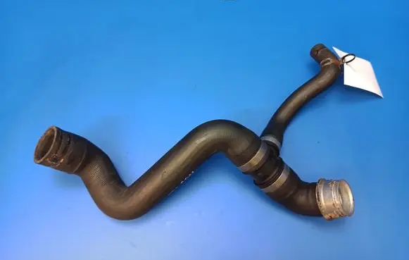 Mercedes-Benz ML W164 Engine coolant pipe/hose A1645011182 2023213