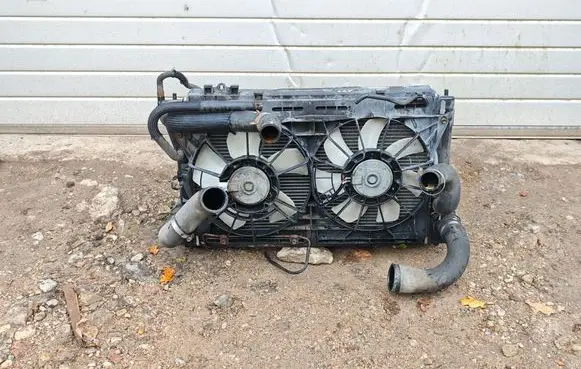Toyota Corolla Verso AR10 Radiator set JD1271002220