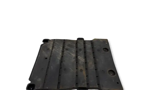 Volkswagen Golf Sportsvan Center/middle under tray cover 5Q0825230 5Q0825229C