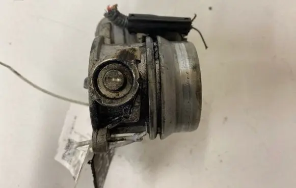 BMW 1 E81 E87 Throttle valve 780437302