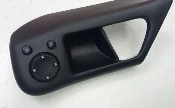 Volkswagen Golf III Wing mirror switch
