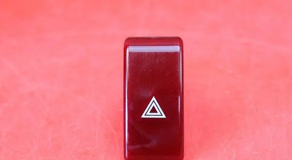 Subaru XV I Hazard light switch