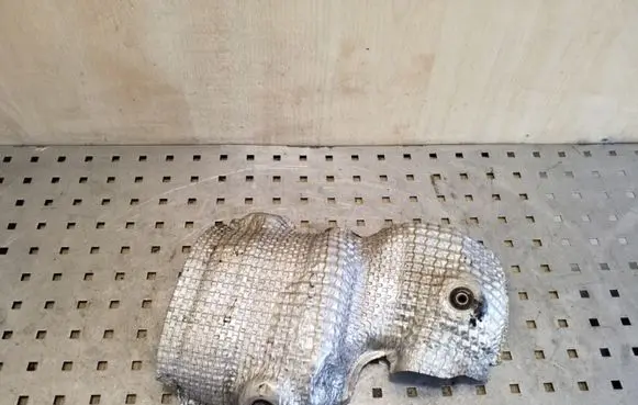Chevrolet Captiva Exhaust heat shield