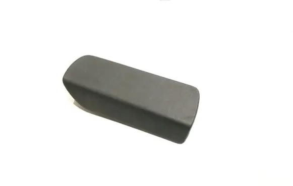 Volkswagen Touareg I Engine bonnet (hood) release handle 7L0823533B