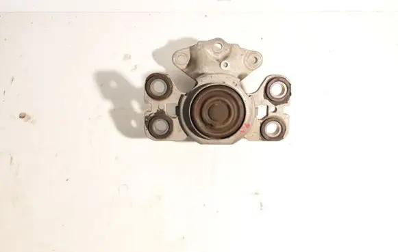 Volvo V60 Engine mount bracket 31401307