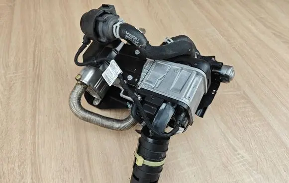 BMW 4 G22 G23 G24 G26 Webasto circulation pump for autonomous heater 5A3A013