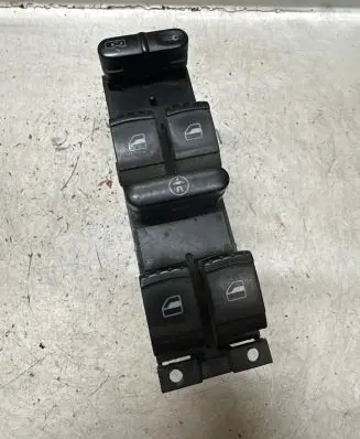 Volkswagen PASSAT B5 Electric window control switch 3B4959793 05073201