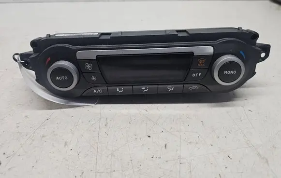 Ford Focus C-MAX Climate control unit 7M5T18C612AD