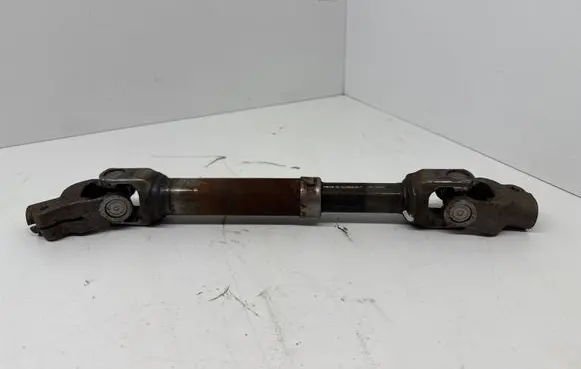 Toyota Auris E180 Steering column universal joint
