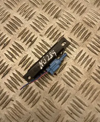 Nissan Juke I F15 Sensor 20826