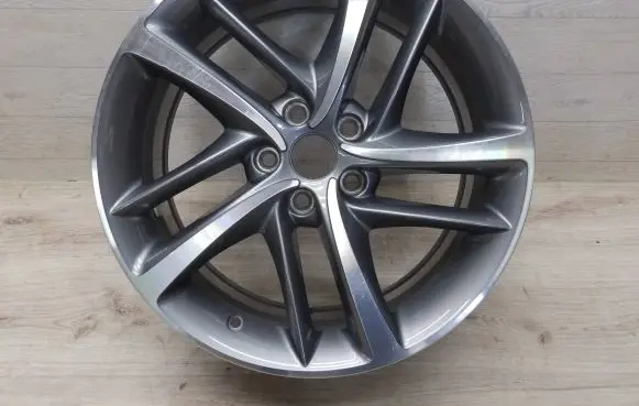 MG HS R18 alloy rim 10485512M